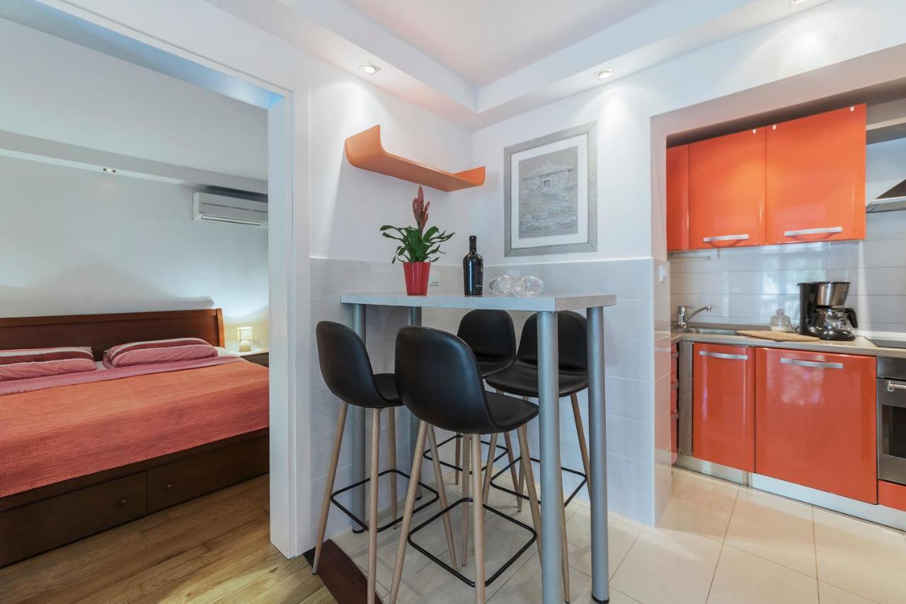 Apartments Villa Lungomare Pula Zewnętrze zdjęcie