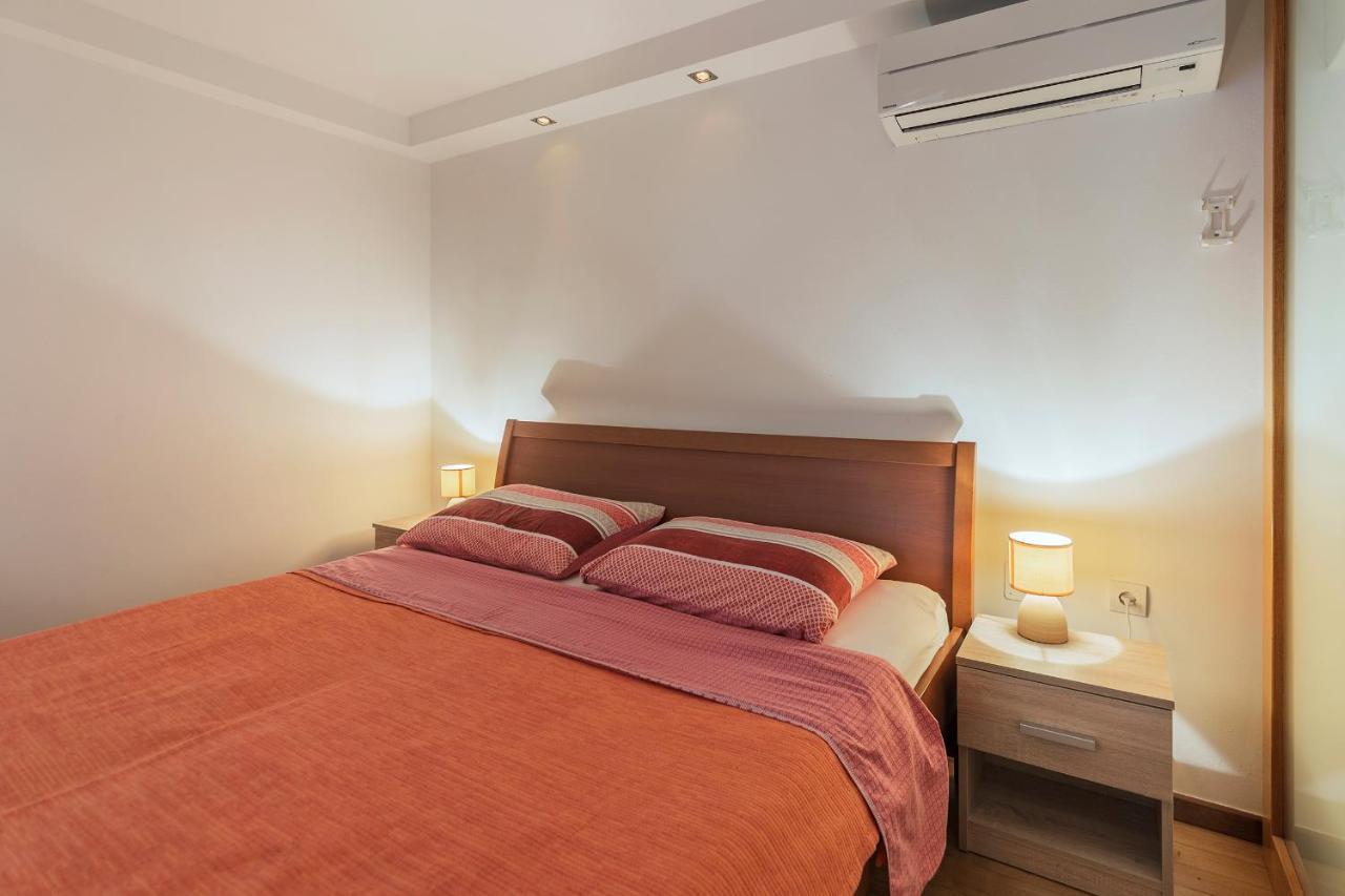 Apartments Villa Lungomare Pula Zewnętrze zdjęcie