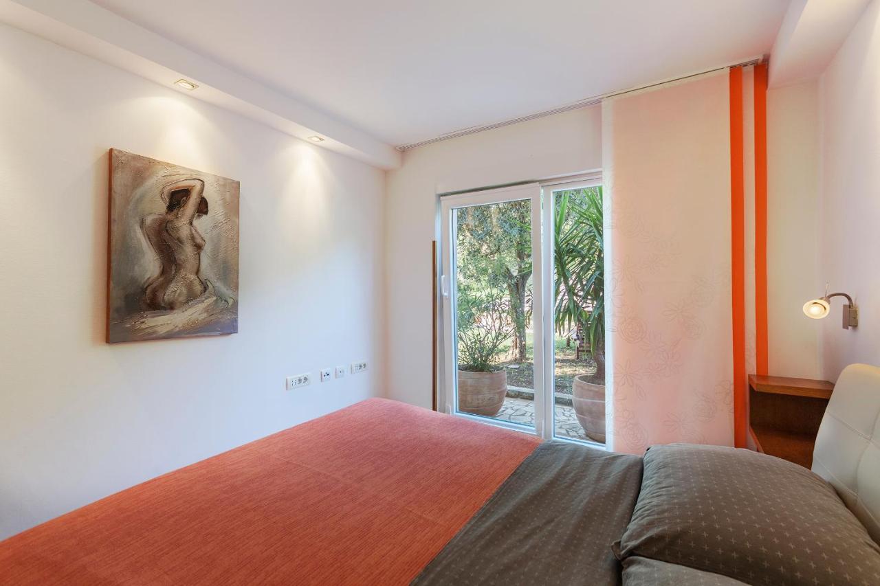 Apartments Villa Lungomare Pula Zewnętrze zdjęcie